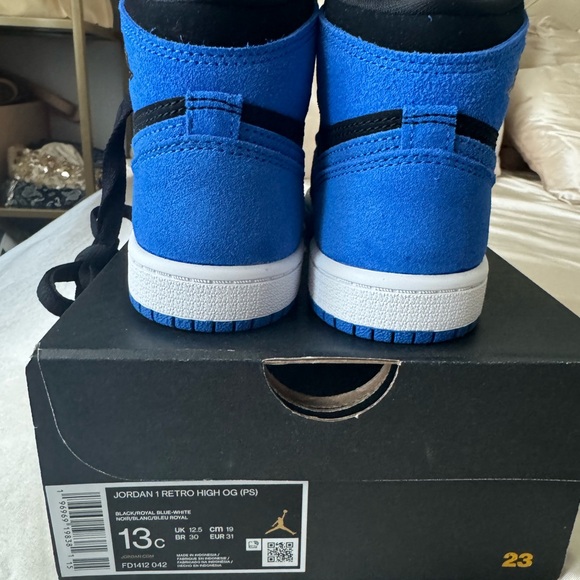BNWT black & Blue Jordan 1s - Picture 2 of 8